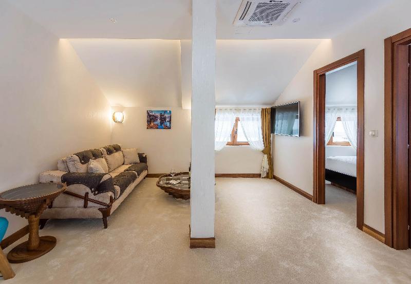 Waikiki Apartments Tivat Exterior foto