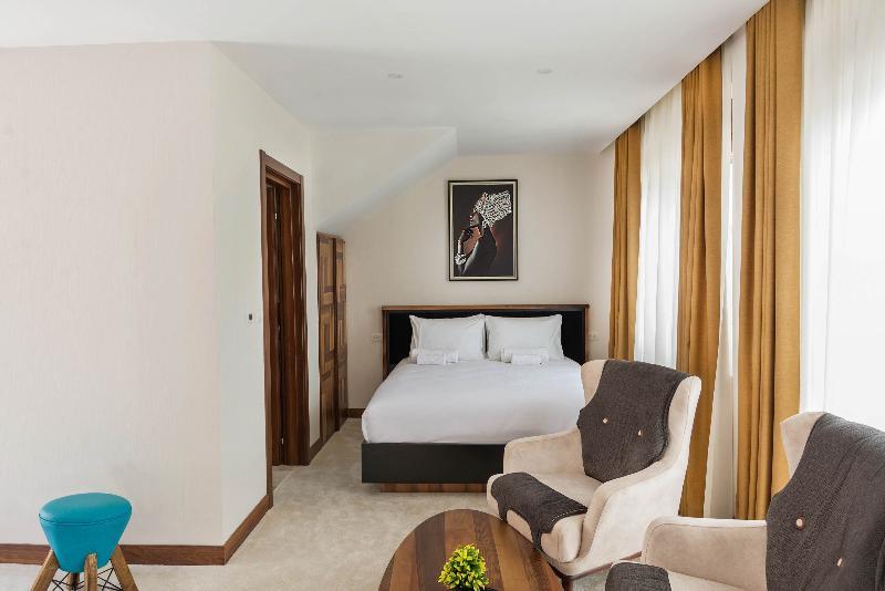 Waikiki Apartments Tivat Exterior foto